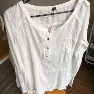 Free People white long sleeved shirt